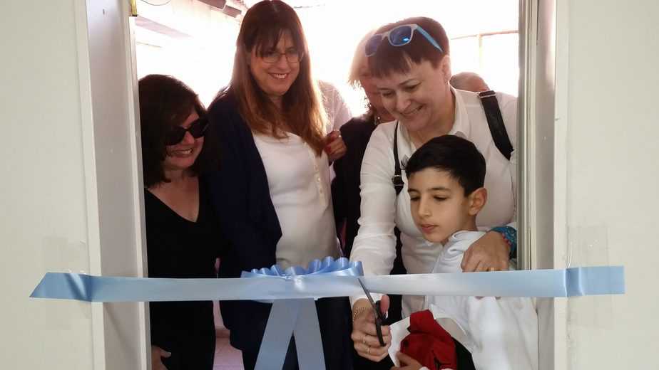 נחנכה הספרייה החדשה בבית הספר 'רמז' ביהוד מונסון ע"ש אור קורן ז"ל