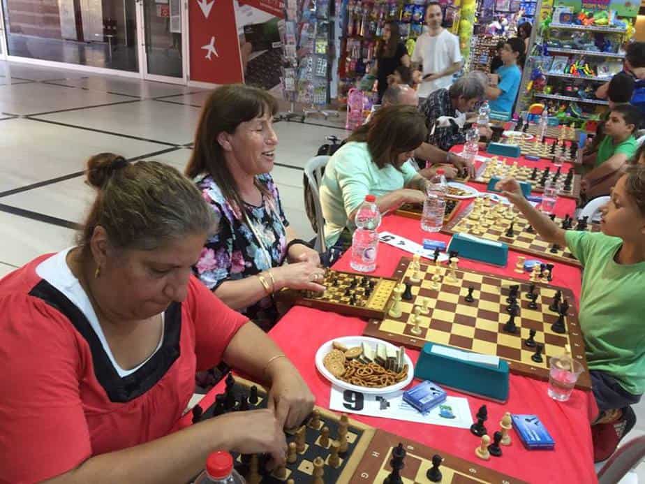 טורניר שחמט לעיוורים בגני תקווה