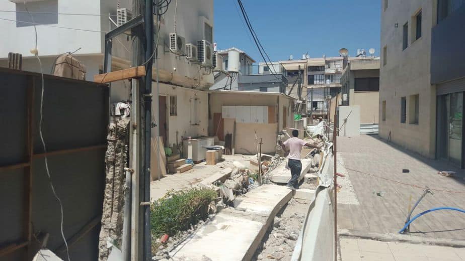 העירייה הרסה בצו הריסה מבנה מסוכן