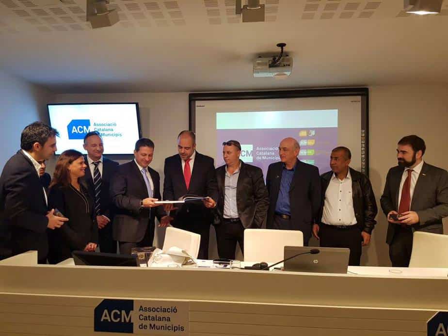 ראש מועצת גני תקווה ייצגה את ישראל בתערוכת smart city בברצלונה