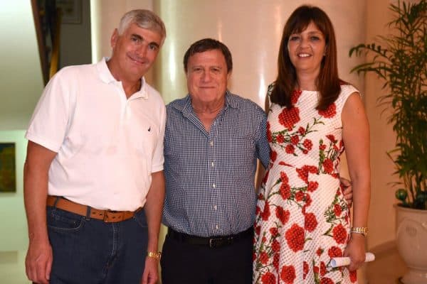דוקטור ציפי לנדאו עם יורם גאון ויגאל לנדאו
