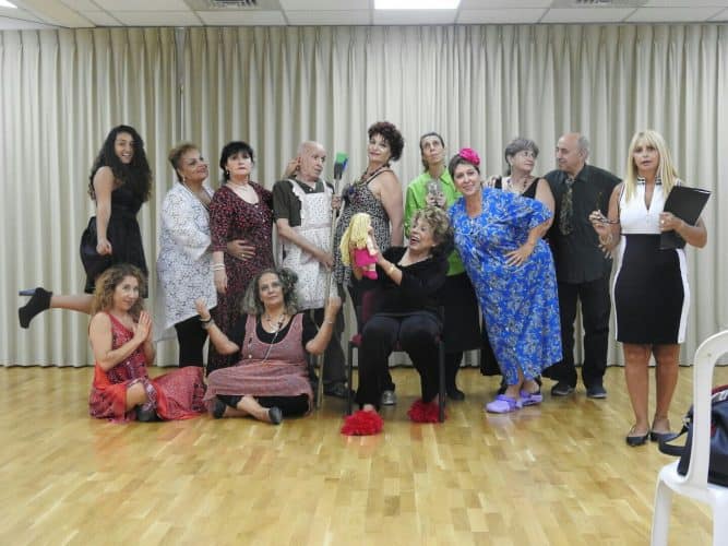 מתנס יהוד הצגת סבתוש