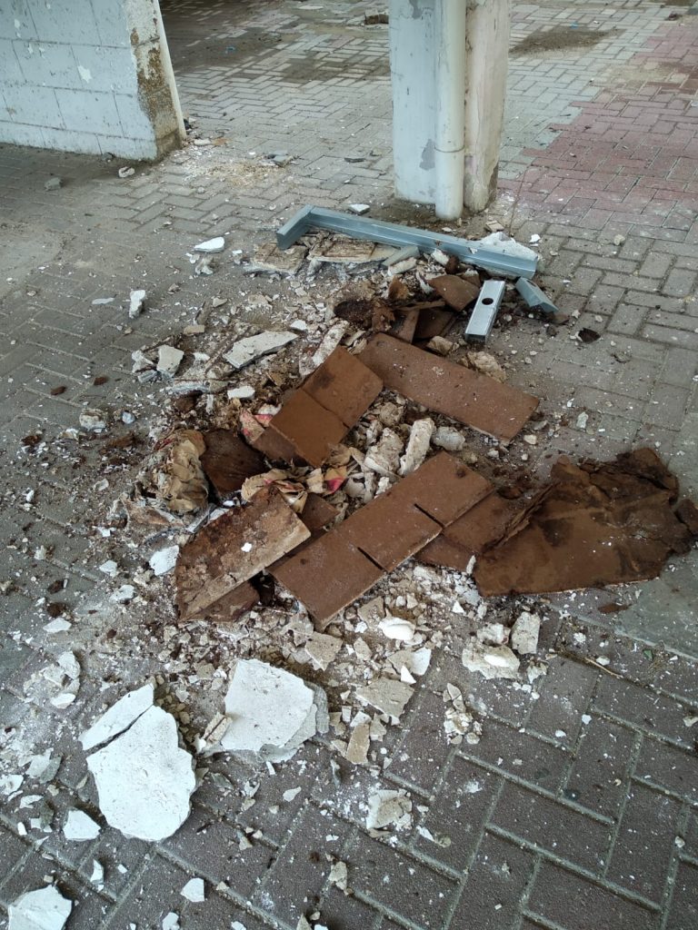 בניינים ביהוד על סף קריסה