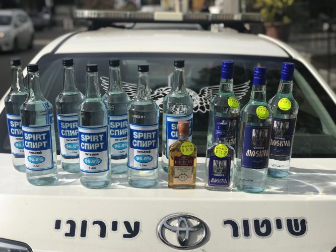 תפיסת אלכוהול מזוייף ביהוד