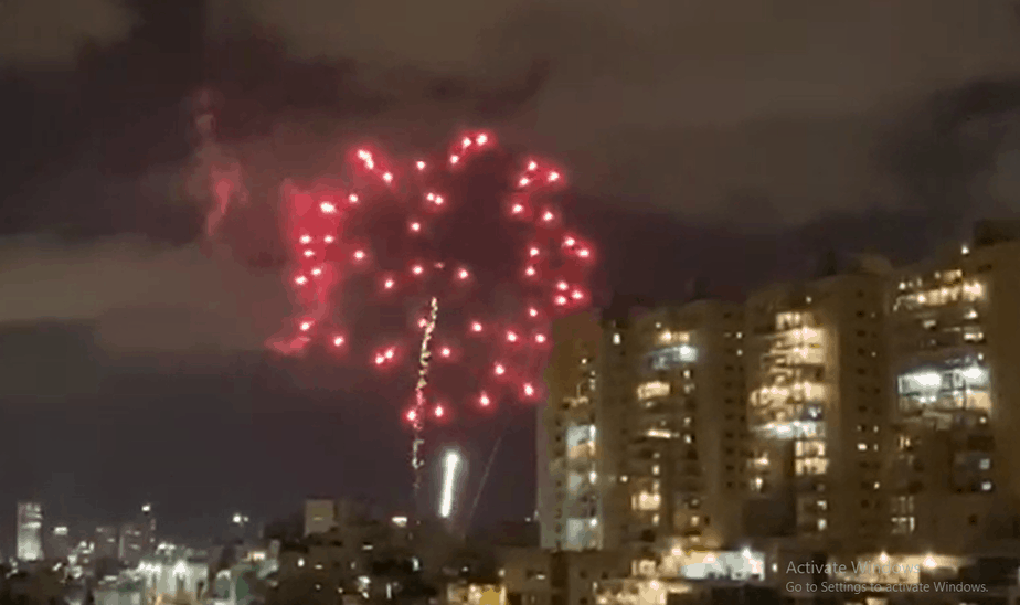 זיקוקים בבקעת אונו צילום אונו ניוז