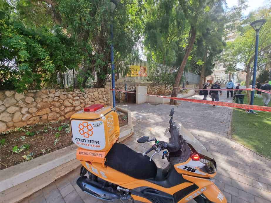 זירת האירוע בגבעת שמואל (צילום איחוד הצלה)