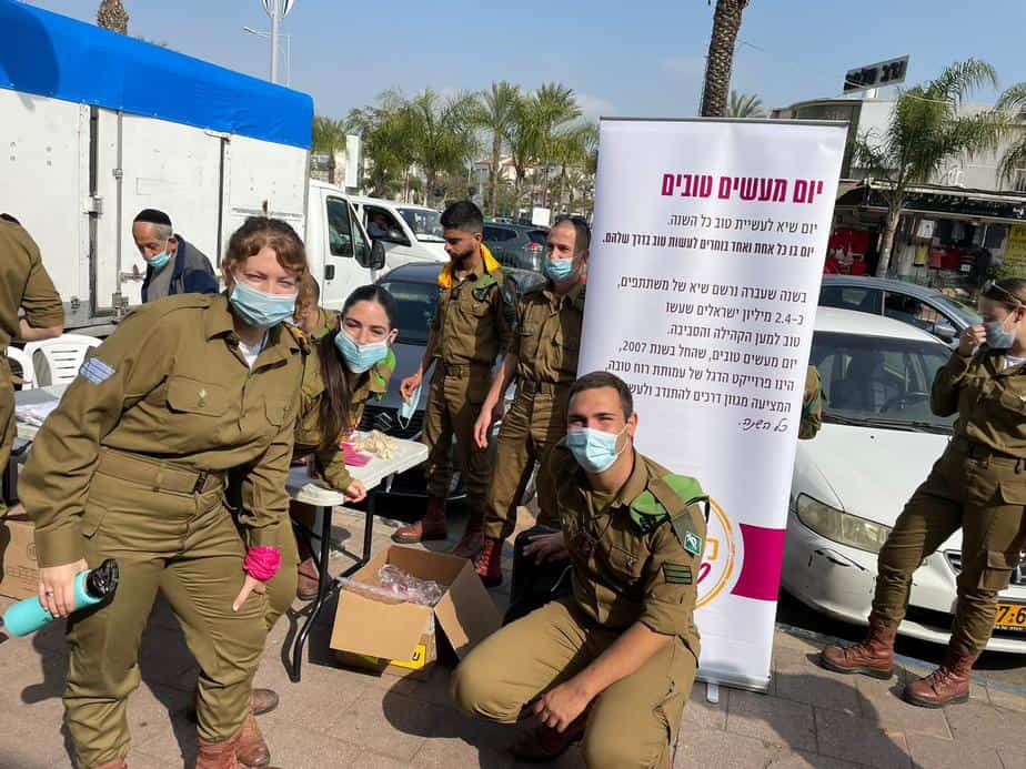 פעילות של חיילים בעיר.צילום:דוברות עיריית אור יהודה