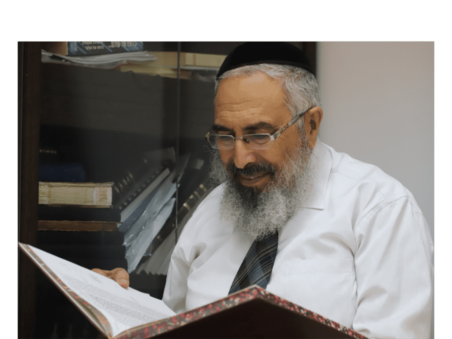 הרב רצון ערוסי רבה הראשי של קרית אונו. צילום איתן אלחזז