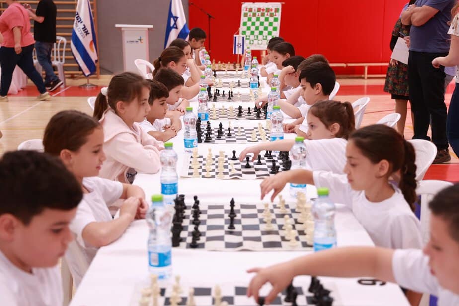 אליפות שחמט עירונית ע"ש מידן מאיר ז"ל. צילומים: סטודיו ישראל