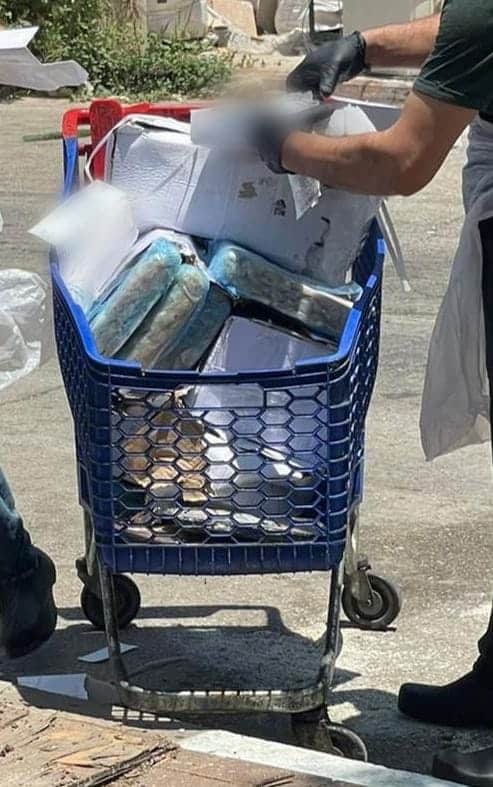 הבשר שאינו ראוי לאכילה. צילום:דוברות המשטרה