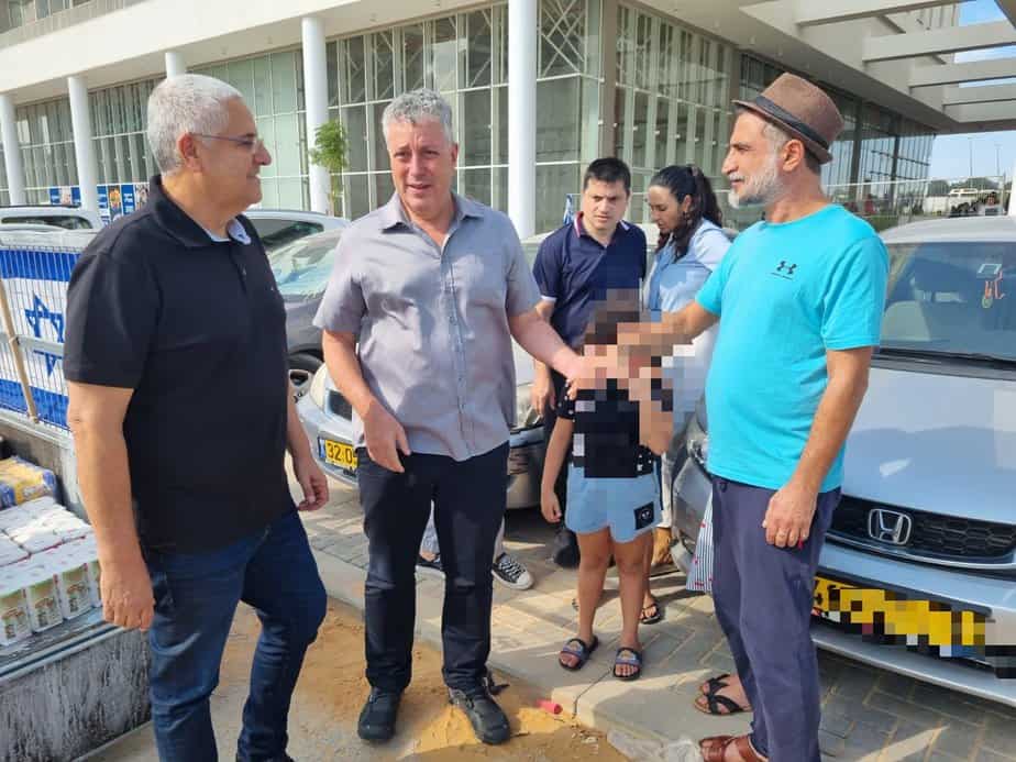 קריית אונו מחבקת את מפוני הדרום. צילום: דוברות עיריית קריית אונו