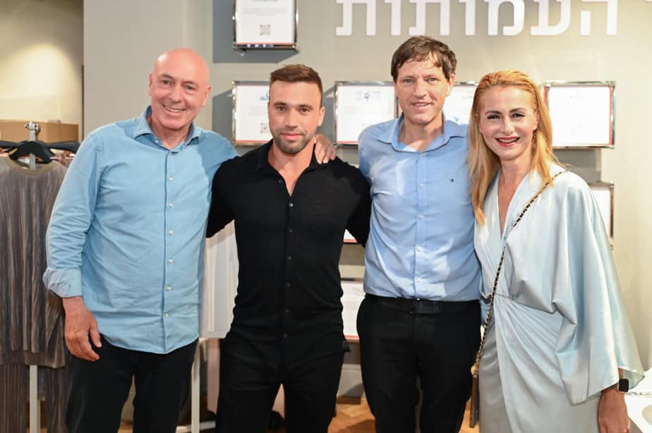 מימין לשמאל: מיכל רוזנשיין, רמי גרינברג, ינון קרן ומוטי קירשנבאום. צילום: נתן שליו 