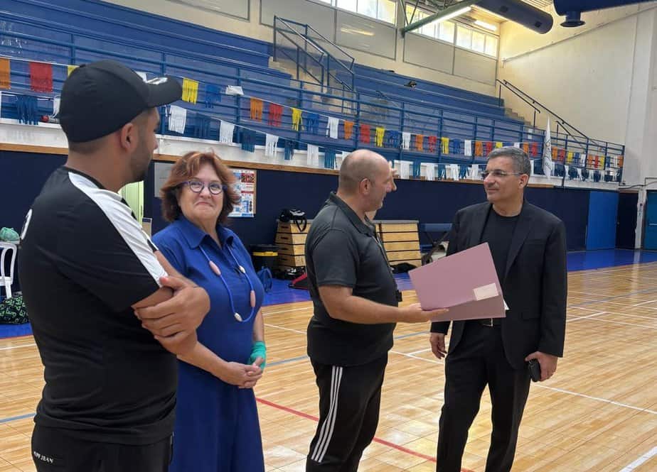 אאורה בקהילה – מקדמים את נבחרות כדורגל בבתי ספר ביהוד מונוסון. צילום פרטי