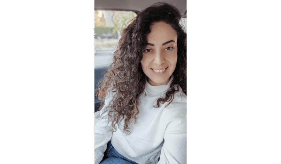 מור חכמון מבית ספר שיזף באור יהודה נבחרה למורה מצטיינת מחוזית . צילום פרטי