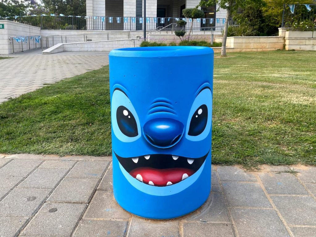 שלומי ישראל אמן רחוב. צילום פרטי